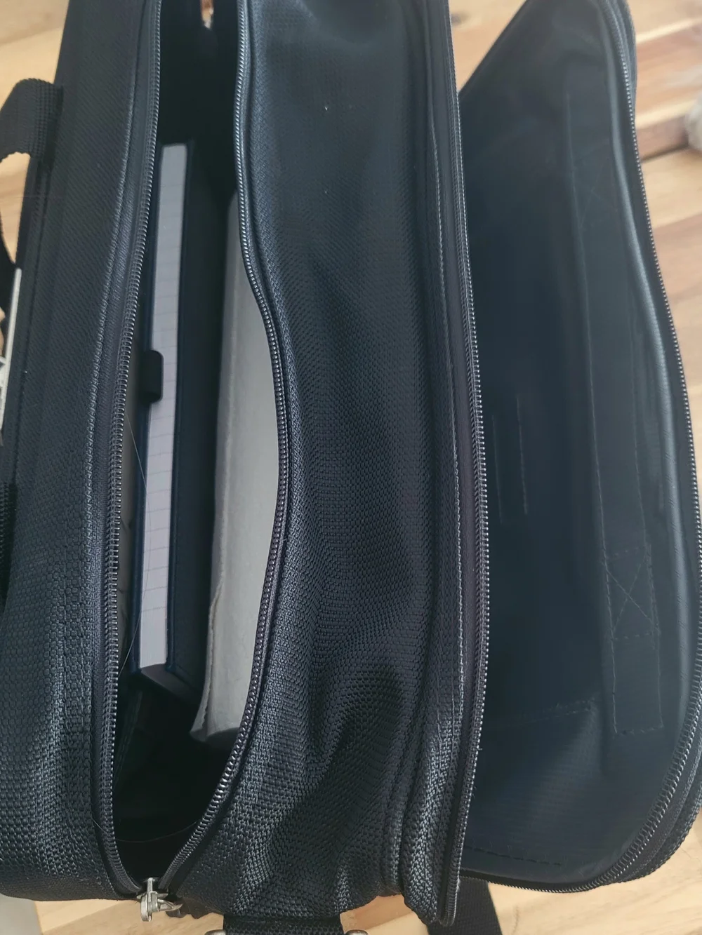 Atlantic Carry-on Travel Bag-Folder Overnight Bag Luggage w/Shoulder Strap